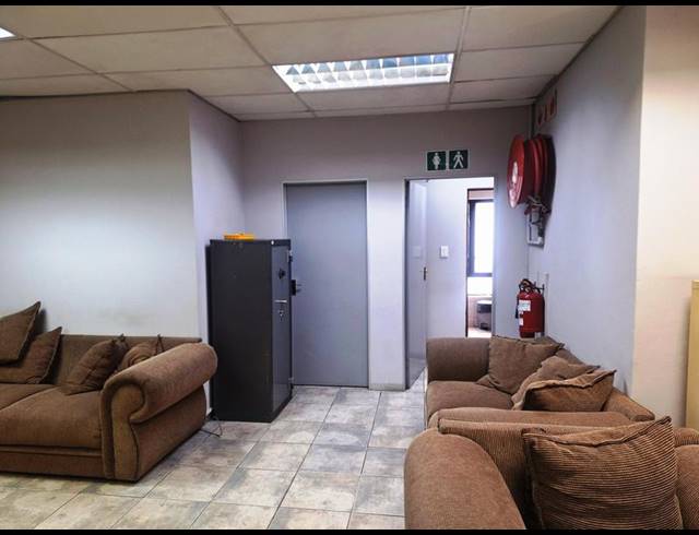 BUSINESS PROPERTY TO RENT IN ROUTE 21 BUSINESS PARK